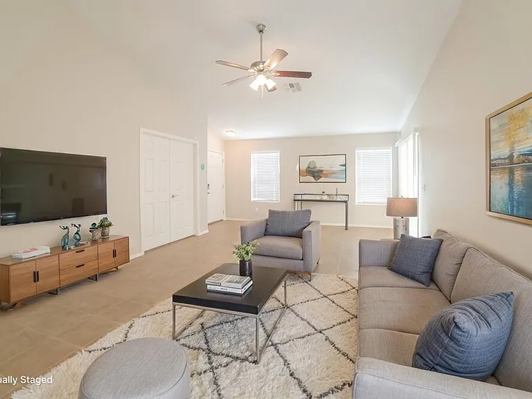 12557 W Mandalay Ln — Photo 4
