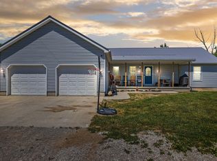 4710 Spur Rd, Breckenridge, MI 48615