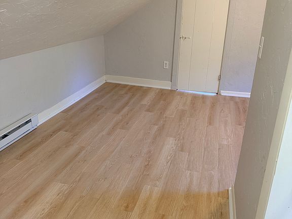 2nd image of 6 Maple Ave #E