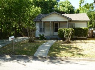 8215 Sussex St, White Settlement, TX 76108