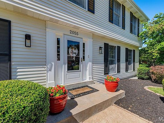 4th image of 2055 Meadowbrook Way Dr