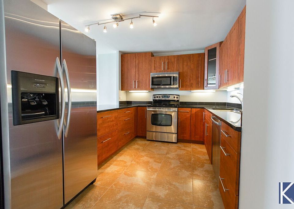 K Square Kitchen