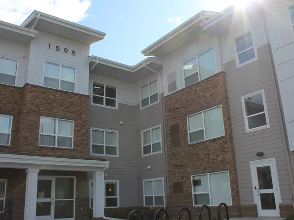 Sarazin Flats II, 1595 Sarazin St, Shakopee, MN 55379