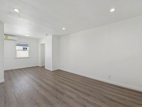 2nd image of 12415 Cedar Ave APT C