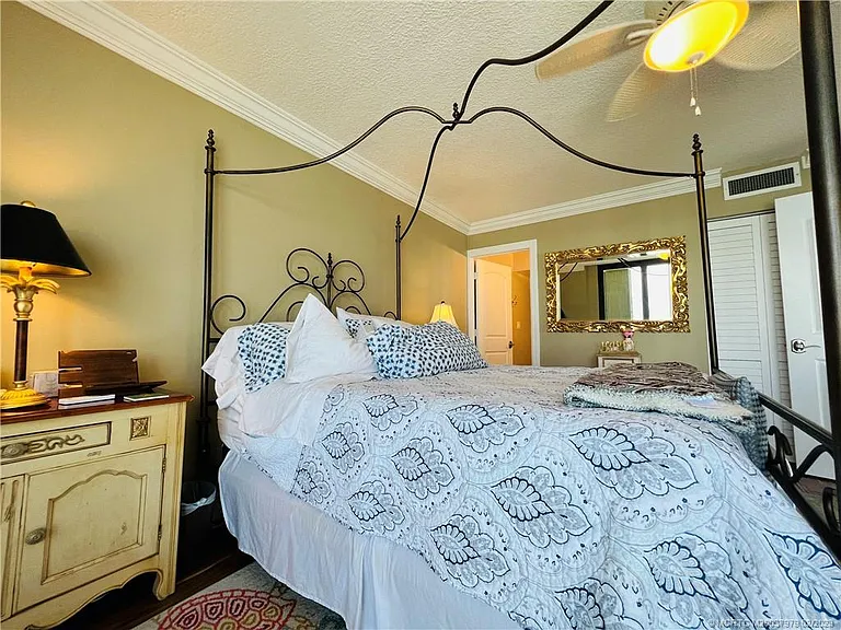 10600 S Ocean Dr #701 — Photo 54