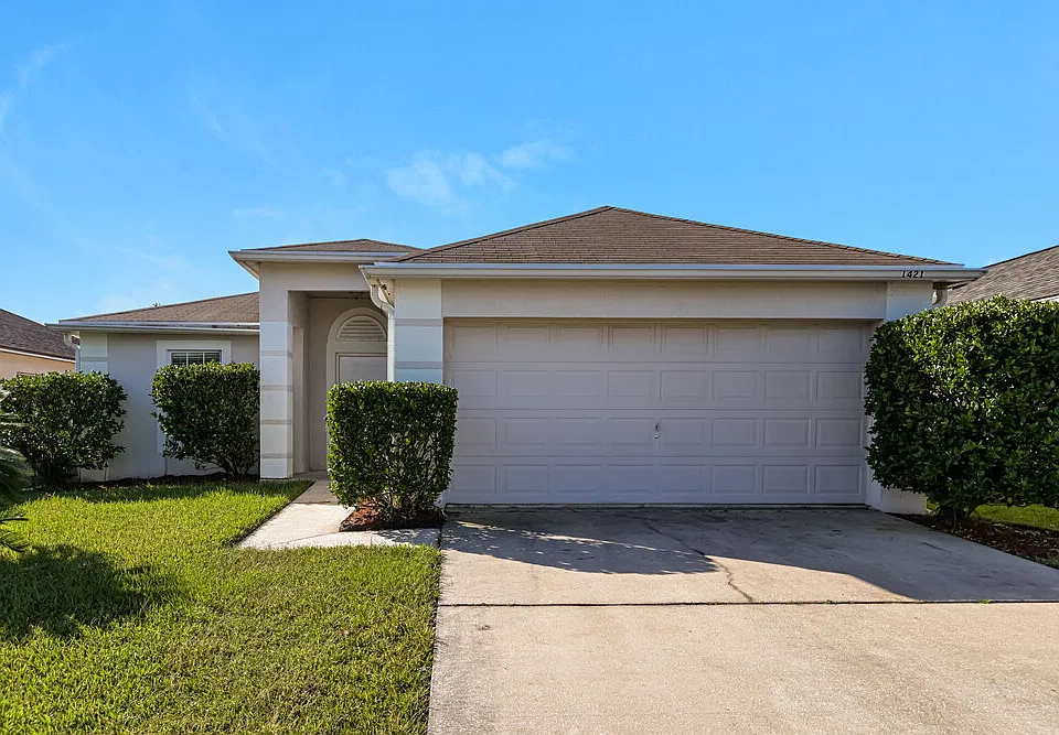 1421 Runes Ct