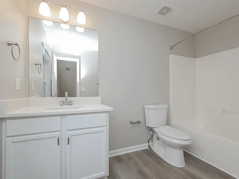 5121 Lynxs Cir SW — Photo 13