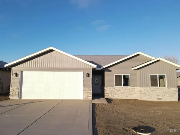 2330 Bristol Ave, Burley, ID 83318