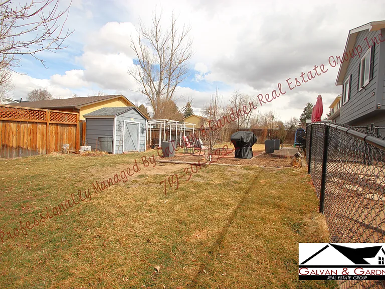 2110 Chapel Hills Dr — Photo 30