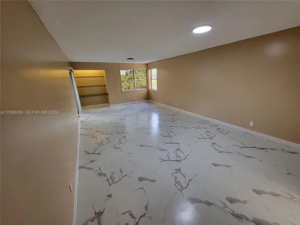 3301 Spanish Moss Ter APT 404, Lauderhill, FL 33319