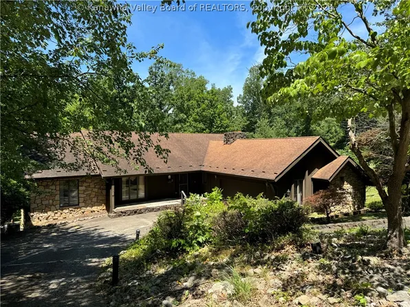 1321 Loudon Heights Rd, Charleston, WV 25314