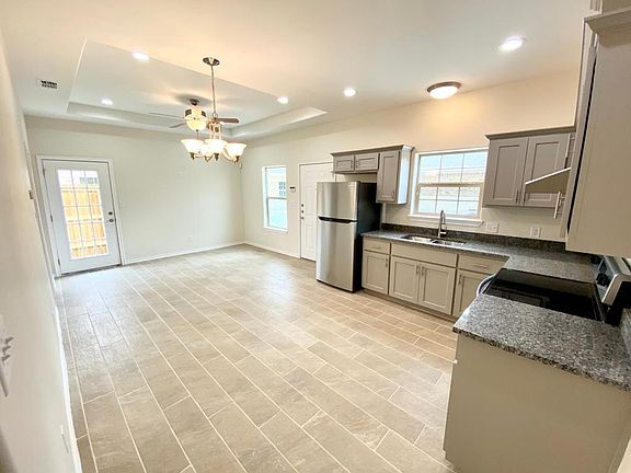 5th image of 5600 Nightingale Ave #2