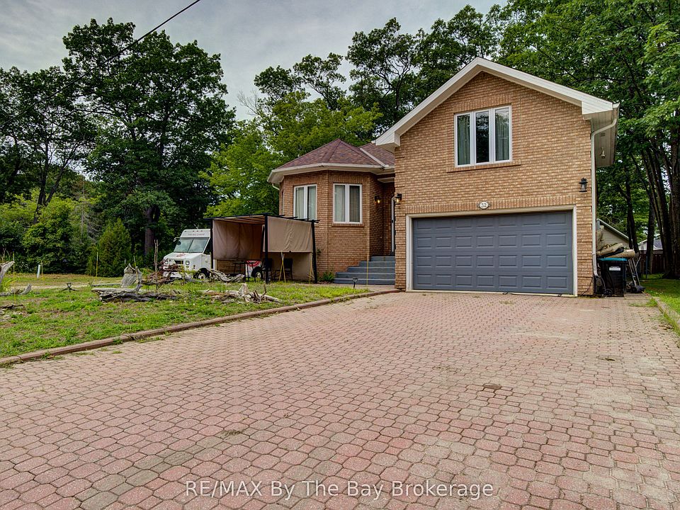 1st image of 32 1st Ln
