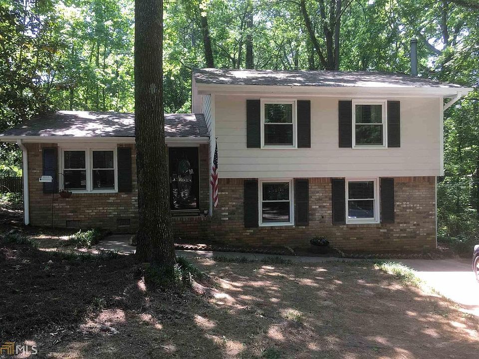 1st image of 4572 N Woodlake Ln SE