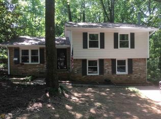 4572 N Woodlake Ln SE, Conyers, GA 30013