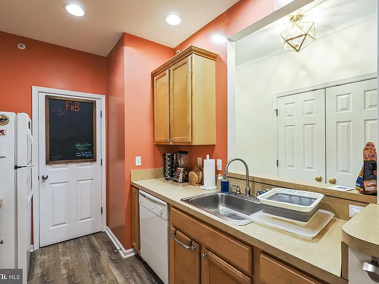 17054 N Brandt St #1306 — Photo 14