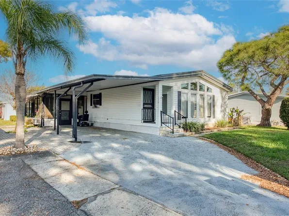 306 Snook Ct, Oldsmar, FL 34677