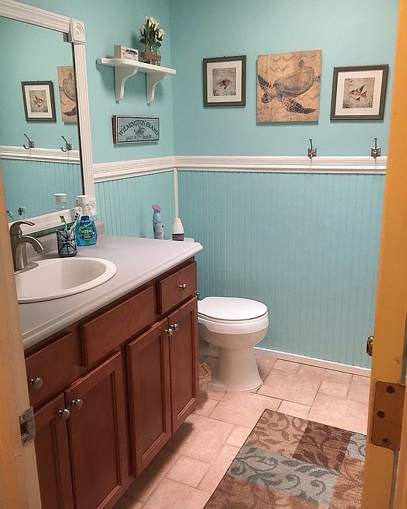 Main bathroom renovated 2016