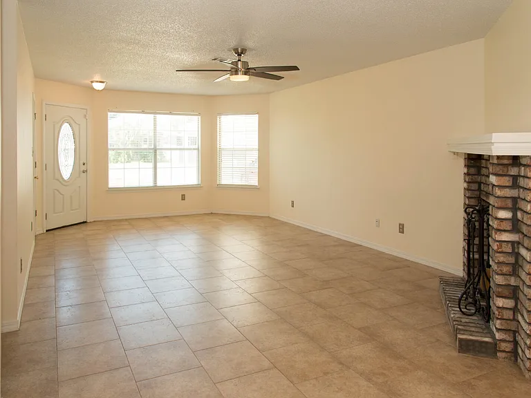 143 Palmetto Ave — Photo 4