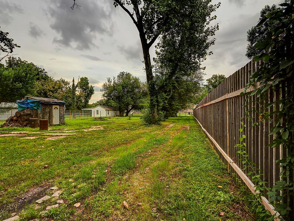 1st image of Cleo Ave