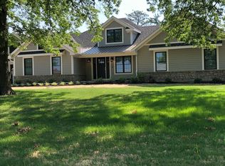 2306 Country Club Dr, Chillicothe, MO 64601
