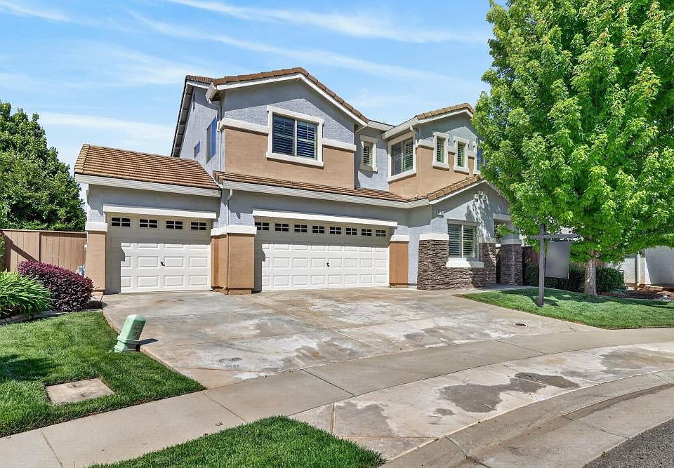 1st image of 2732 Le Bourget Ln