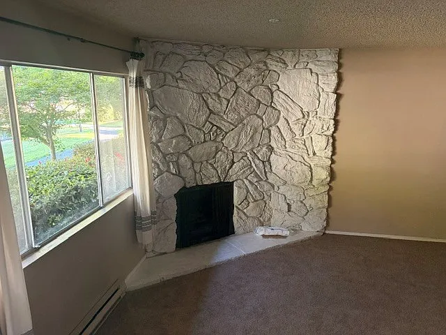 1066 Eleanor Ave — Photo 13