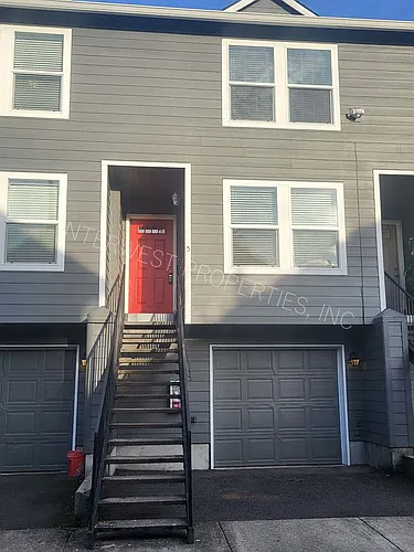 520 NE 128th Ave Photo 1