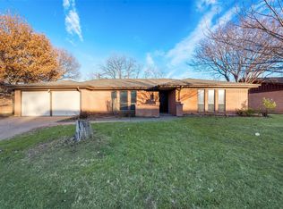 7809 Pebbleford Rd, Fort Worth, TX 76134