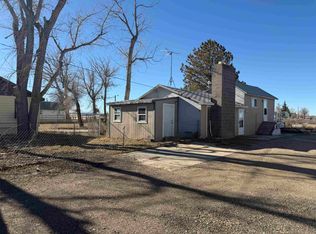 405 Utah St, Medicine Bow, WY 82329
