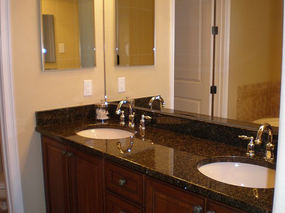 5th image of 5902 Printery St Unit 101