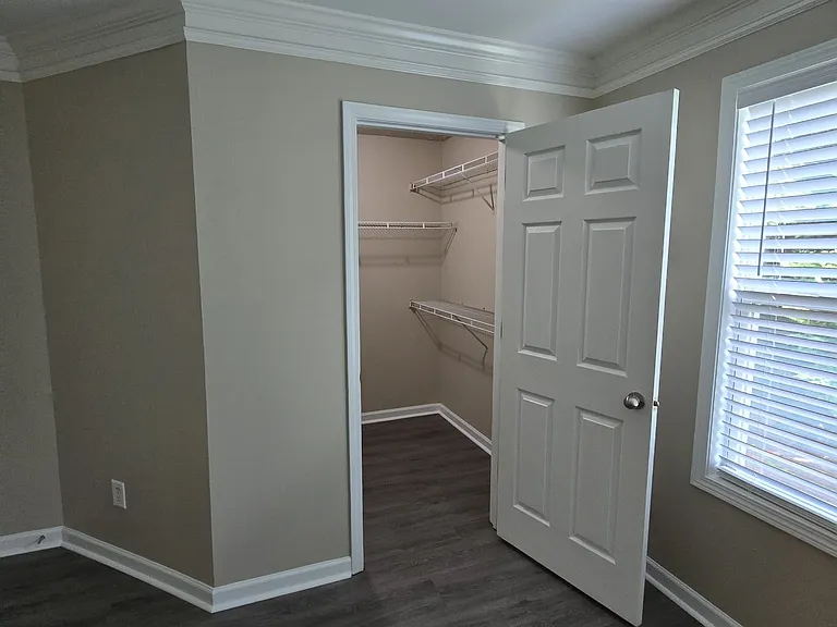 518 Oakside Pl — Photo 35