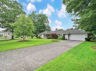 32 Grant Rd, South Windsor, CT 06074