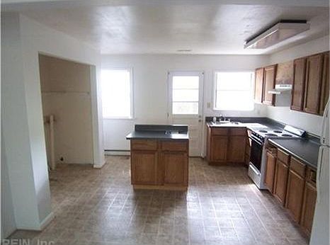 3rd image of 1116 Virgilina Ave