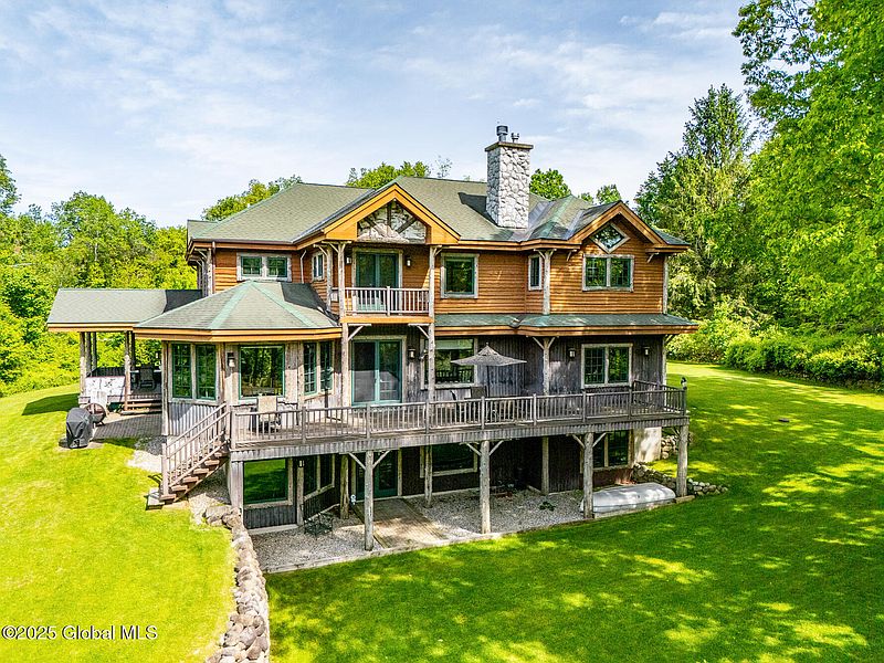 2nd image of 24 Wildwood Place