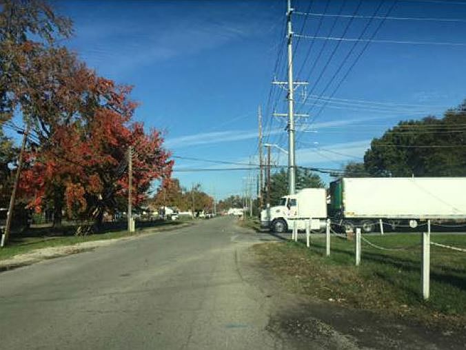 2nd image of 211 Steedly Dr