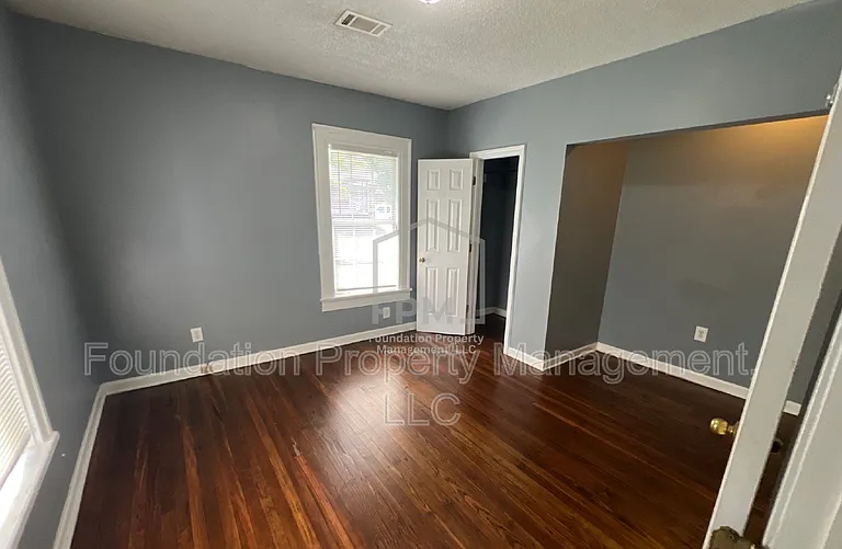3563 Rockwood Ave — Photo 16