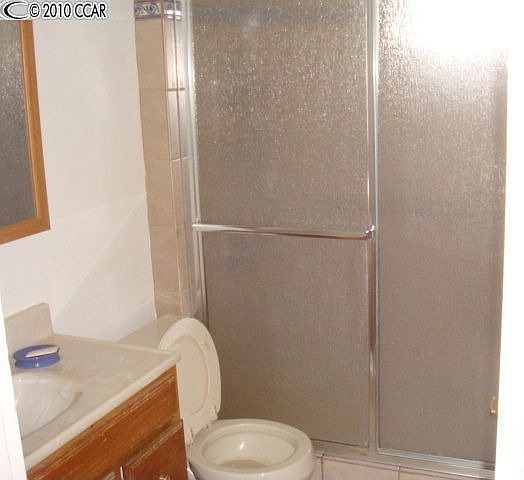 2nd image of 103 Robinson Ave