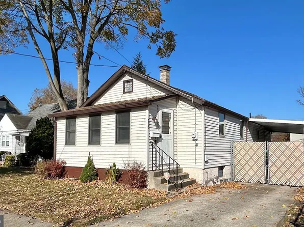 213 W 4th St, Florence, NJ 08518