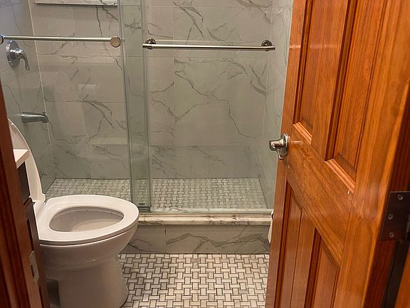 2nd image of 1056 Saint Nicholas Ave #1J