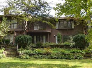 3911 Hilltop Dr, Huron, OH