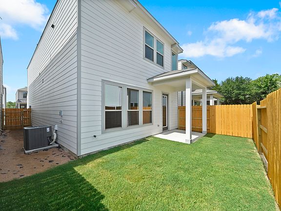 2nd image of 4005 Cusco Ln