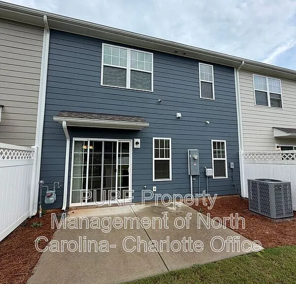 519 San Marco Dr — Photo 32