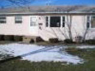 203 Drury Ln, Johnstown, OH 43031