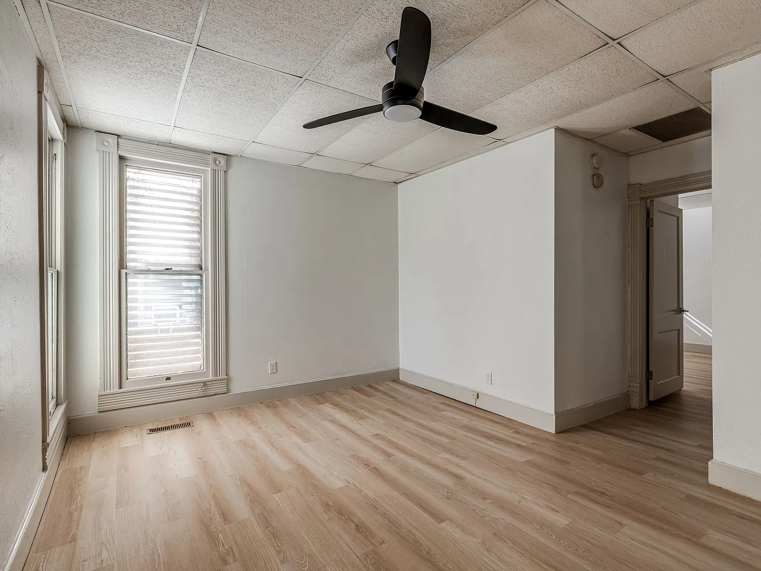 1 bed, 700 sqft, $750 — Photo 3