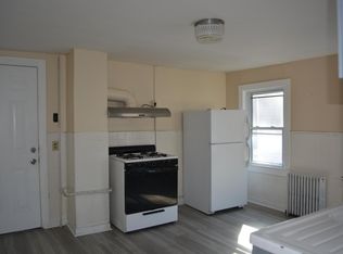 19 Schuyler St #2, Utica, NY 13502