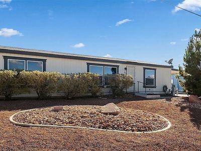 633 E Simkins Rd, Pahrump, NV, 89060