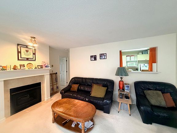 3rd image of 5250 Victory St #203