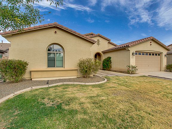 2nd image of 2514 E Donato Dr