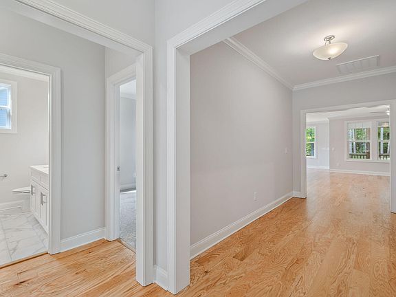 3rd image of 7571 Cypress Dr